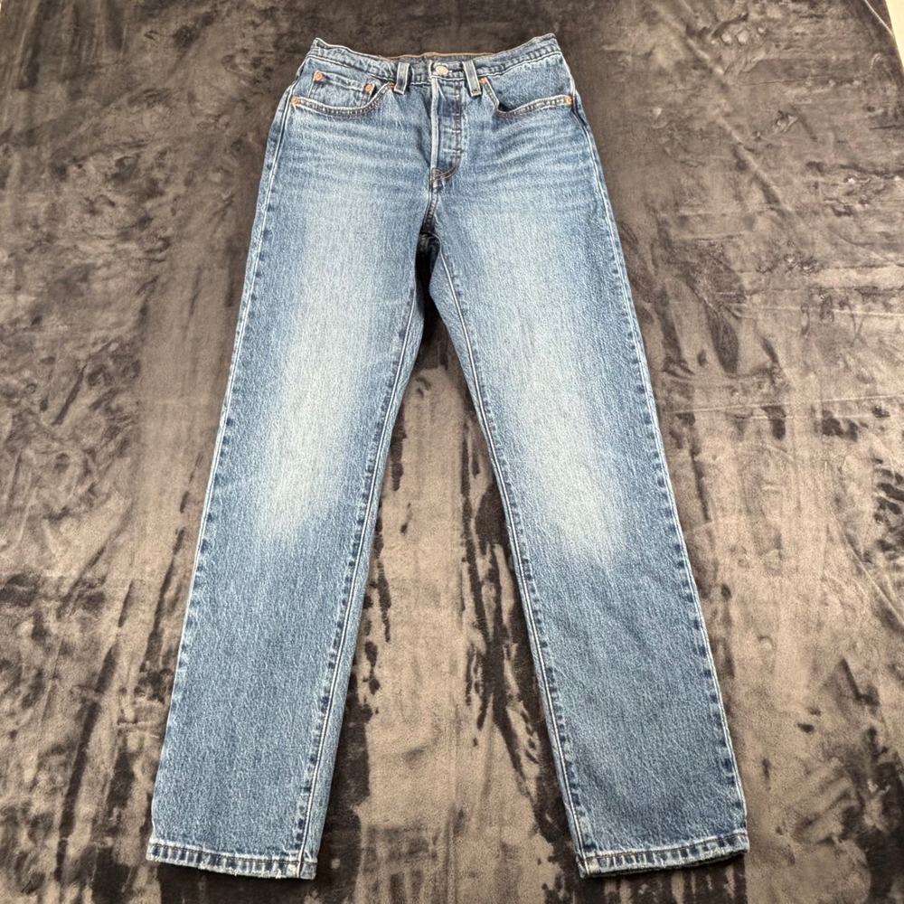 Levi 501 Jeans Womens 26 Blue Straight Leg High Rise Denim 12501-0396